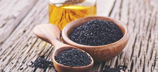 9 Proven Black Seed Oil Benefits that Boost Your Health